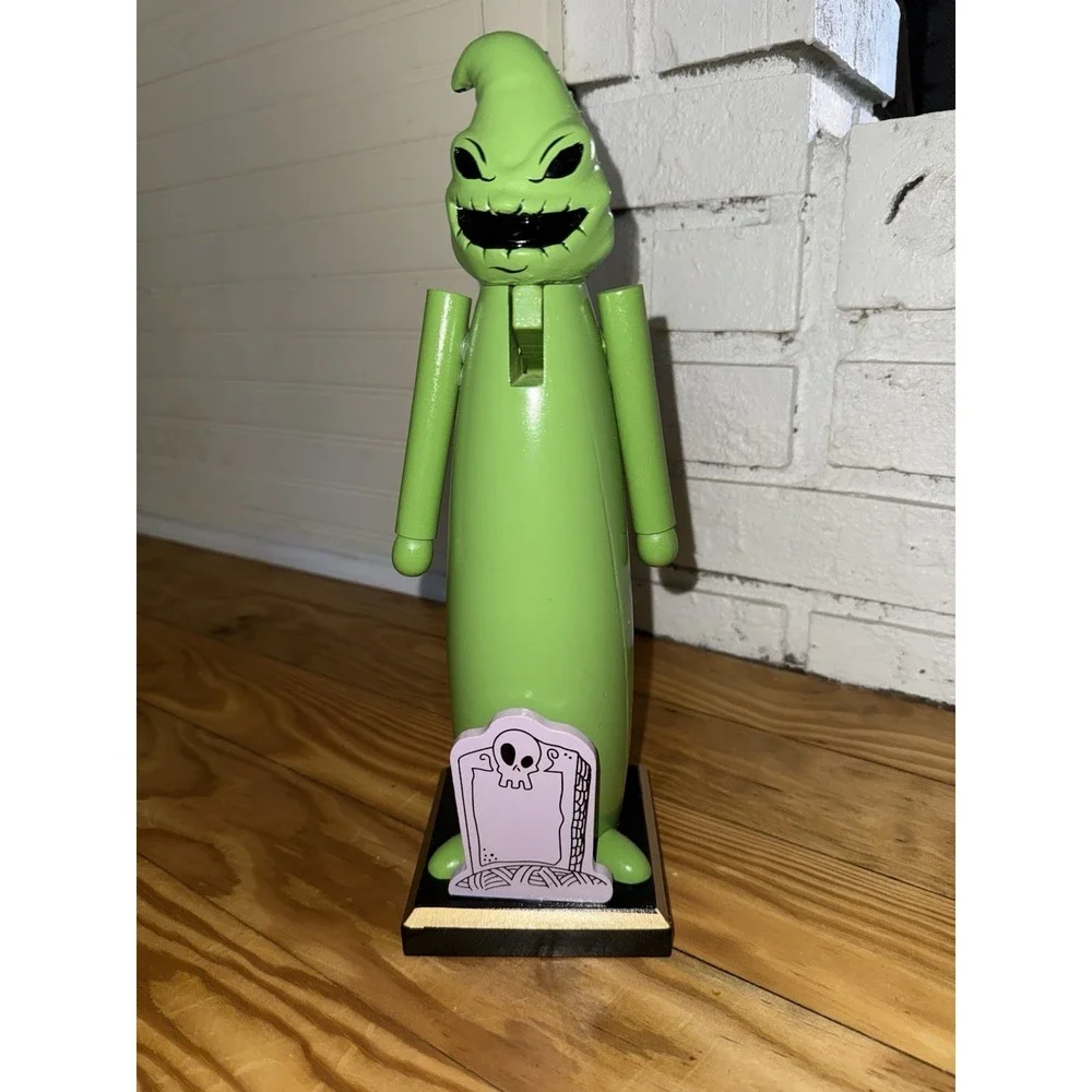 Disney Nightmare Before‎ Christmas Oogie Boogie 12